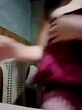 Snapshot of sweet_bella16 chatting on 23, 10, 2025 sweet bella16 online show from 23, 10, 2025