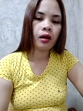 Snapshot of sweet_bella16 chatting on 30, 10, 2025 sweet bella16 online show from 30, 10, 2025