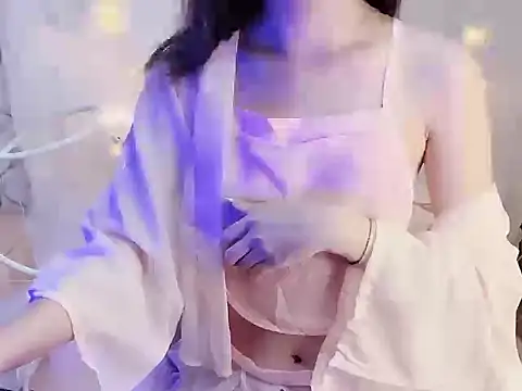 Snapshot of Seradang chatting on 11, 10, 2025 Seradang online show from 11, 10, 2025