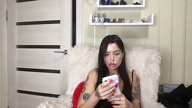 ArinaAmour online show from 14, 7, 2026