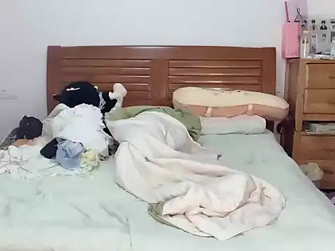 Snapshot of Akong11 chatting on 19, 9, 2025 Akong11 online show from 19, 9, 2025