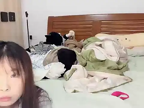 Snapshot of Akong11 chatting on 21, 9, 2025 Akong11 online show from 21, 9, 2025