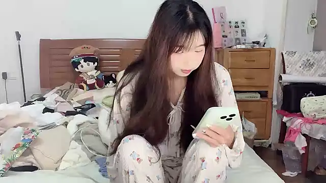 Snapshot of Akong11 chatting on 30, 9, 2025 Akong11 online show from 30, 9, 2025