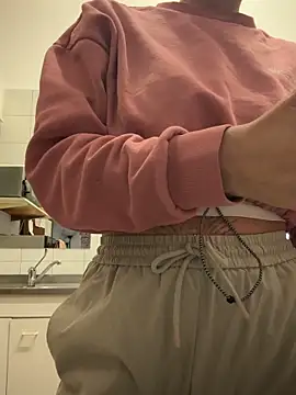 ainaht online show from 10, 3, 2026