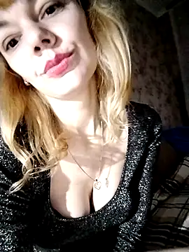 AliceSwan1122 online show from 21, 10, 2025