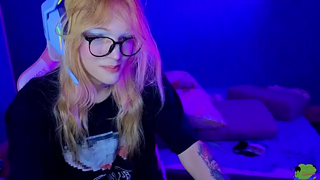 bekvafluttershy online show from 21, 11, 2025