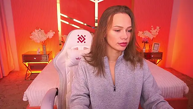 ShyySiren online show from 15, 11, 2025