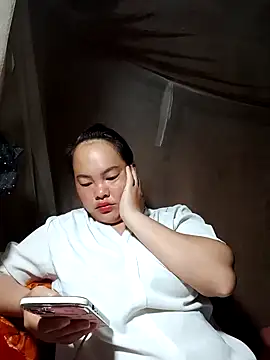 emilyzz online show from 5, 4, 2026