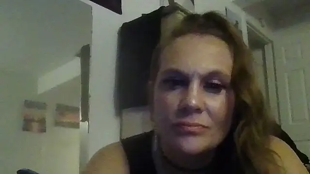 Snapshot of Ariasweetaspie chatting on 28, 10, 2025 Ariasweetaspie online show from 28, 10, 2025