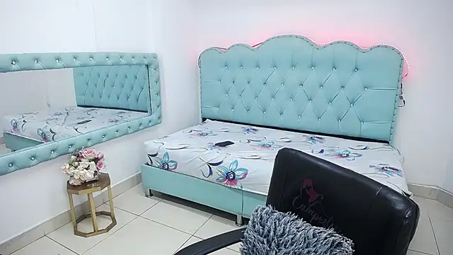 Cordelia Perlman online show from 5, 11, 2025