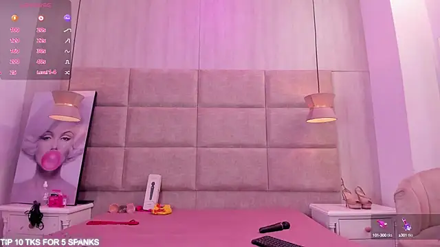 Snapshot of ChantalBlaiir chatting on 25, 9, 2025 ChantalBlaiir online show from 25, 9, 2025