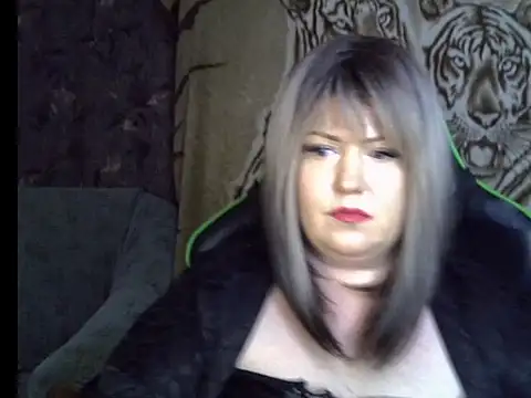 Snapshot of YuliiaSan chatting on 19, 11, 2025 YuliiaSan online show from 19, 11, 2025