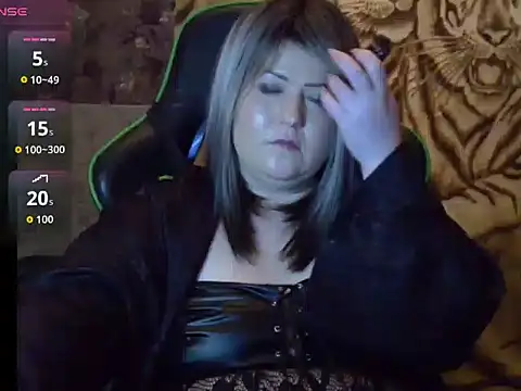 Snapshot of YuliiaSan chatting on 30, 11, 2025 YuliiaSan online show from 30, 11, 2025