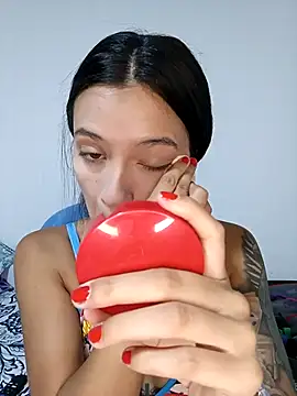 MiQeilaSweet online show from 13, 1, 2026