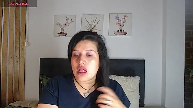 Andrea secret  online show from 19, 11, 2025