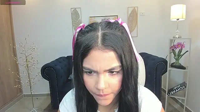 Snapshot of Mila_blaze chatting on 3, 11, 2025 Mila blaze online show from 3, 11, 2025