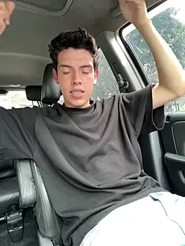 mattebret11 online show from 28, 10, 2025