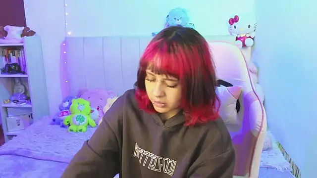 Snapshot of NekoWaifu chatting on 18, 6, 2026 NekoWaifu online show from 18, 6, 2026