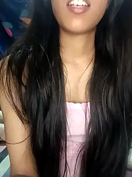 Snapshot of reetika6375 chatting on 15, 11, 2025 reetika6375 online show from 15, 11, 2025