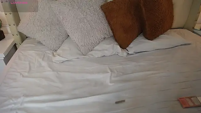 bycandy  online show from 17, 2, 2026