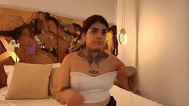 amelie  grace online show from 10, 10, 2025