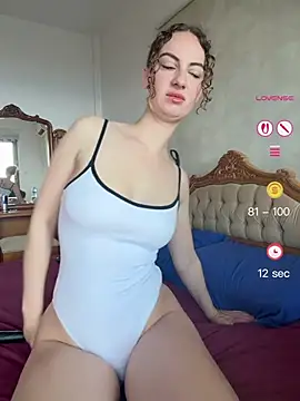 CurlyChloe online show from 24, 5, 2026