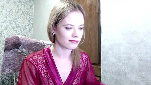 Snapshot of Kate__Loves chatting on 6, 10, 2025 Kate Loves online show from 6, 10, 2025