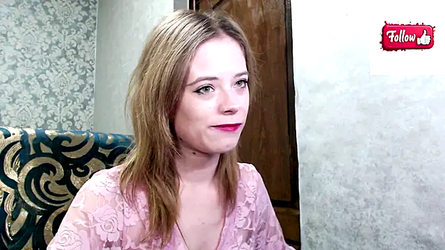 Snapshot of Kate__Loves chatting on 15, 10, 2025 Kate Loves online show from 15, 10, 2025