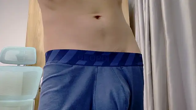 Snapshot of Allangil_ chatting on 18, 7, 2026 Allangil online show from 18, 7, 2026