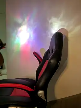 Isa klein online show from 3, 10, 2025