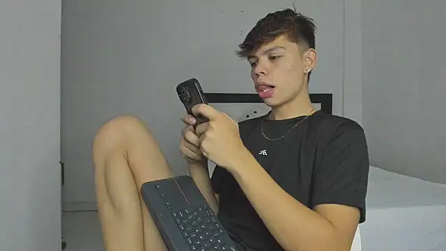 Snapshot of Zacktorres_ chatting on 16, 1, 2026 Zacktorres online show from 16, 1, 2026
