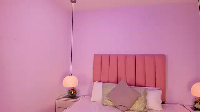 Snapshot of Amy_Ferreira chatting on 7, 11, 2025 Amy Ferreira online show from 7, 11, 2025