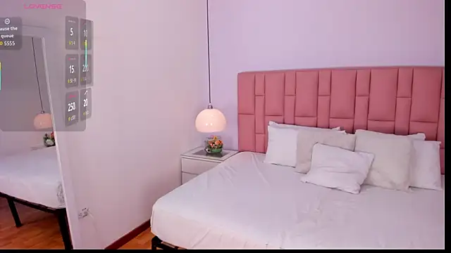 Snapshot of Amy_Ferreira chatting on 14, 12, 2025 Amy Ferreira online show from 14, 12, 2025