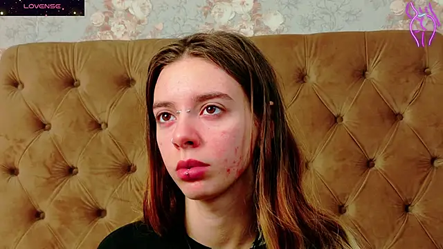 Snapshot of CoraVex chatting on 30, 11, 2025 CoraVex online show from 30, 11, 2025