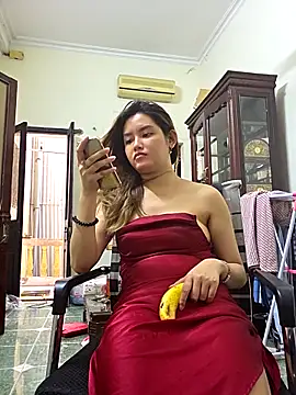 MaiHoang2k online show from 9, 10, 2025