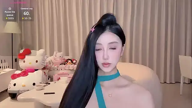 Snapshot of Melody-11 chatting on 28, 10, 2025 Melody-11 online show from 28, 10, 2025