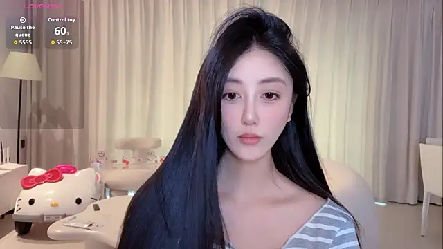 Snapshot of Melody-11 chatting on 21, 11, 2025 Melody-11 online show from 21, 11, 2025