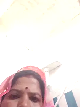 Hott locky online show from 22, 11, 2025