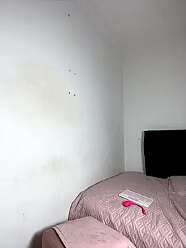 Snapshot of Natashaparker__ chatting on 3, 12, 2025 Natashaparker online show from 3, 12, 2025