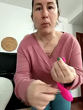 bichota85 online show from 27, 3, 2026