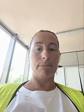 bichota85 online show from 29, 6, 2026