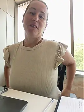 bichota85 online show from 20, 7, 2026