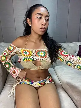 Tatiana 18pink online show from 11, 10, 2025