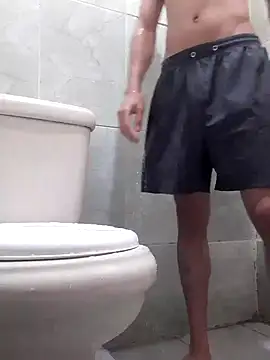 Snapshot of oi_novin2 chatting on 16, 9, 2025 oi novin2 online show from 16, 9, 2025