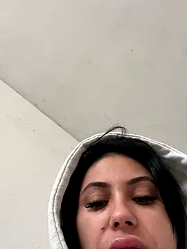 Snapshot of Sweet_Lya09 chatting on 27, 10, 2025 Sweet Lya09 online show from 27, 10, 2025