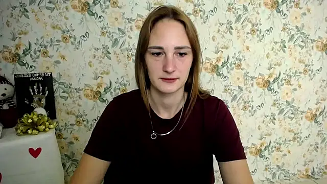 Snapshot of Milana_Cutie_ chatting on 20, 9, 2025 Milana Cutie online show from 20, 9, 2025