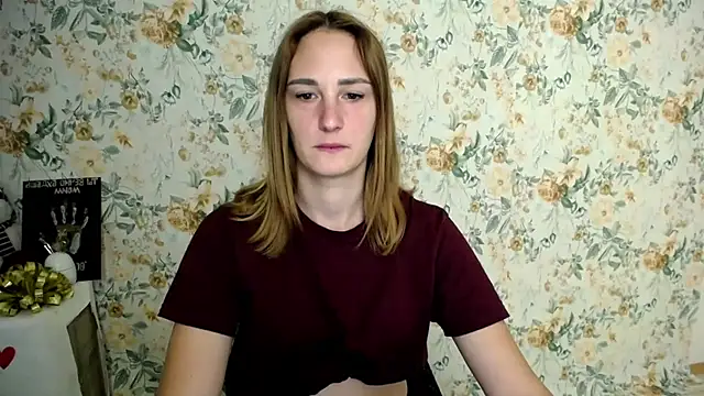 Snapshot of Milana_Cutie_ chatting on 21, 9, 2025 Milana Cutie online show from 21, 9, 2025