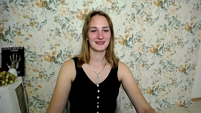 Snapshot of Milana_Cutie_ chatting on 23, 9, 2025 Milana Cutie online show from 23, 9, 2025