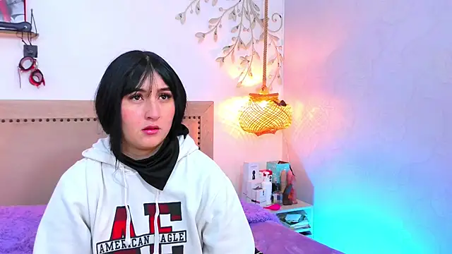 Daphnee-x online show from 27, 9, 2025