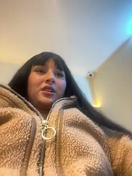 Daphnee-x online show from 16, 2, 2026